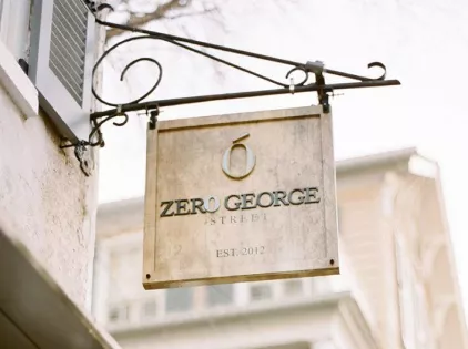 Exterior zero george sign